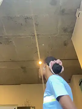 prettydollyy online show from April 20, 11:24 am