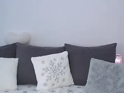 RoxanneLiss online show from December 14, 12:43 pm