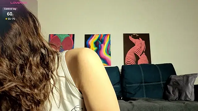 TrixiBell online show from November 18, 5:34 am