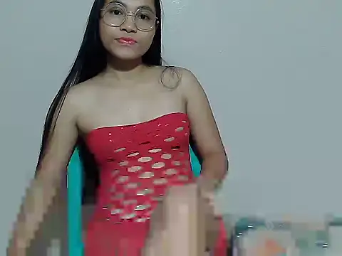 sexypinaybeauty online show from May 11, 1:39 pm