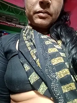 Snapshot of Cutreet chatting on September 12, 10:37 am Cutreet online show from September 12, 10:37 am