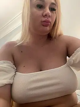 NellyExtraa online show from July 7, 5:28 pm