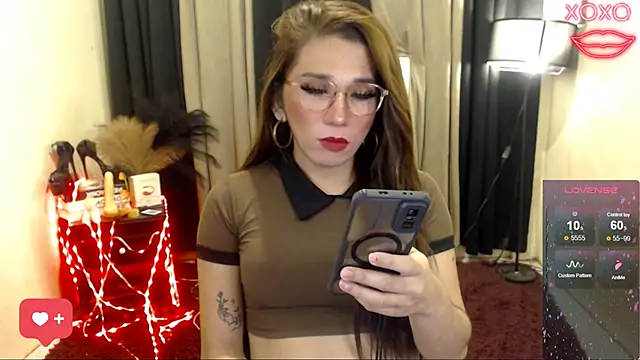 precious RoseDoll online show from November 6, 3:29 am