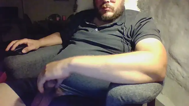 Snapshot of snebold chatting on July 17, 10:03 pm snebold online show from July 17, 10:03 pm