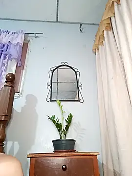 Rebecadiaz13 online show from March 7, 11:18 am