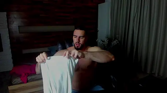 IvanHydee online show from April 23, 4:46 am