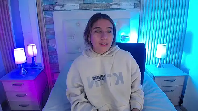 Bonnali lune online show from March 26, 3:12 am