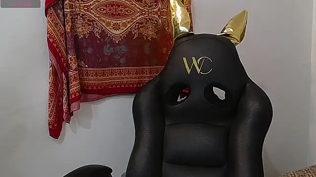 Snapshot of jalimamona chatting on October 23, 12:04 pm jalimamona online show from October 23, 12:04 pm