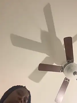 Snapshot of MsSuperWettt chatting on October 9, 7:39 am MsSuperWettt online show from October 9, 7:39 am