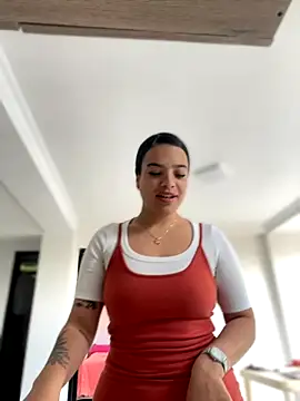 JuanitaMore01 online show from November 17, 8:03 pm