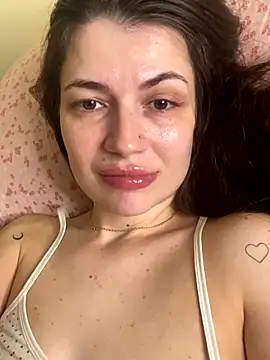 Cute Erika online show from November 26, 10:49 am