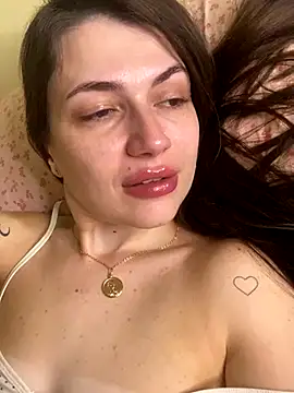 Cute Erika online show from November 26, 10:55 pm