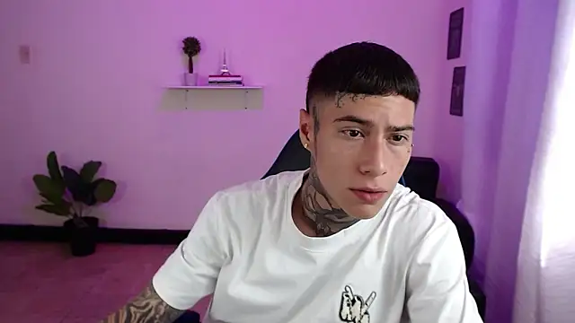 setthomas online show from October 17, 3:03 pm