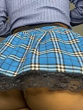 Snapshot of Rousevans_ chatting on November 2, 4:15 am Rousevans online show from November 2, 4:15 am