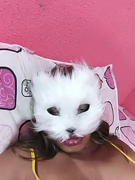 DuCreu online show from April 27, 4:38 pm