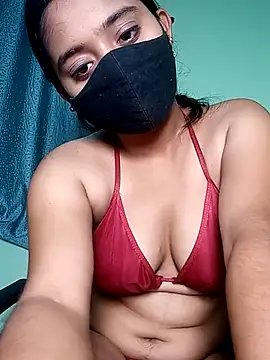 shrutee12 online show from May 11, 4:04 pm