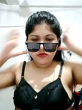 Snapshot of Nusrat-N chatting on September 20, 3:24 pm Nusrat-N online show from September 20, 3:24 pm