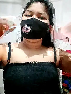 Snapshot of Nusrat-N chatting on November 9, 1:37 am Nusrat-N online show from November 9, 1:37 am