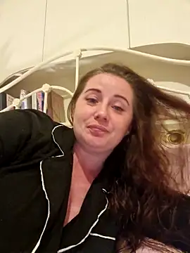 RosieMilff online show from October 5, 7:56 pm