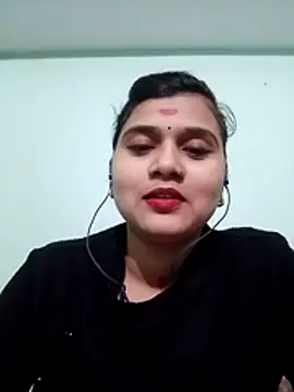 Snapshot of Kavya-Tiwari chatting on January 11, 7:30 pm Kavya-Tiwari online show from January 11, 7:30 pm