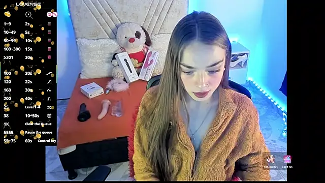 Snapshot of Mia_Victoria22 chatting on June 11, 3:15 am Mia Victoria22 online show from June 11, 3:15 am