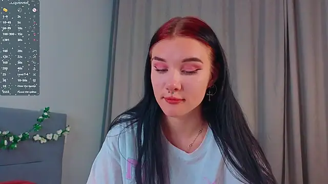 Snapshot of JenniferSullivan chatting on October 7, 7:44 pm JenniferSullivan online show from October 7, 7:44 pm