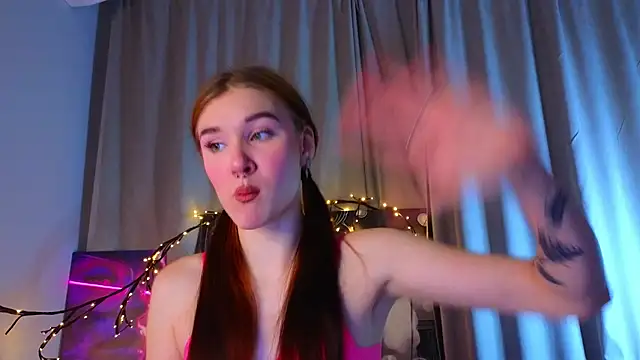 JenniferSullivan online show from February 7, 10:35 pm