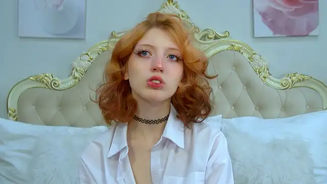 Snapshot of MistyMarlo chatting on September 17, 6:04 am MistyMarlo online show from September 17, 6:04 am