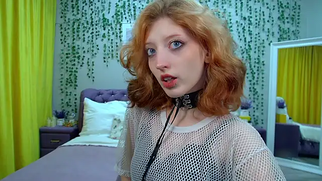 Snapshot of MistyMarlo chatting on October 2, 6:09 am MistyMarlo online show from October 2, 6:09 am