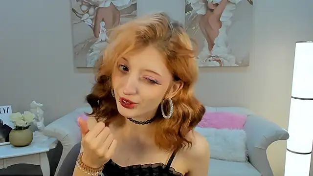 Snapshot of MistyMarlo chatting on October 11, 6:06 pm MistyMarlo online show from October 11, 6:06 pm