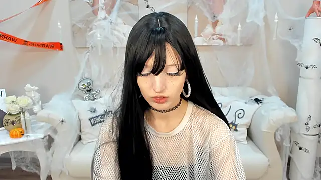 Snapshot of MistyMarlo chatting on November 1, 6:10 pm MistyMarlo online show from November 1, 6:10 pm