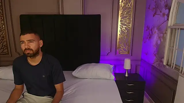 Snapshot of magnus_serket chatting on November 22, 11:20 am magnus serket online show from November 22, 11:20 am