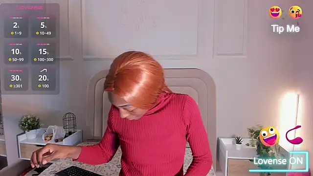 Anamonrroe online show from October 6, 12:02 pm