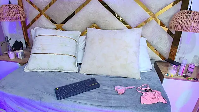 Scarlett Vegaa online show from October 3, 11:18 am