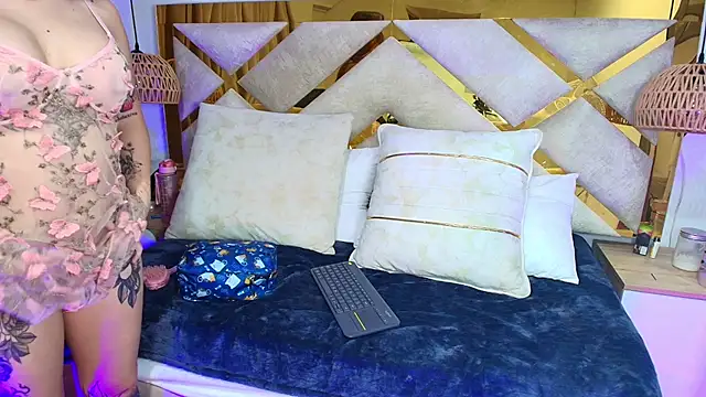 Scarlett Vegaa online show from October 8, 3:20 pm