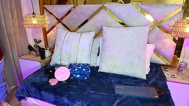 Scarlett Vegaa online show from October 15, 11:21 am