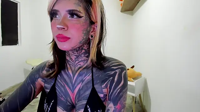 Nickidoll66- online show from May 20, 8:20 am