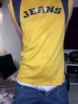 AdrianRinaldi online show from November 4, 8:30 pm