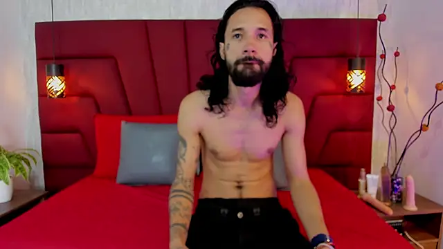 Hisoka 011 online show from September 13, 12:05 pm