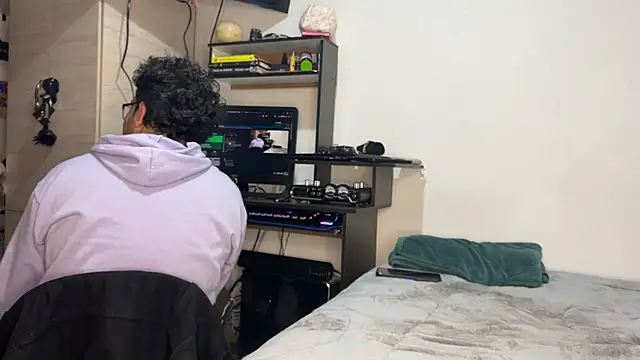 Conor Taylor online show from September 20, 3:46 pm