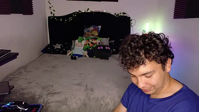 Conor Taylor online show from November 22, 2:21 am