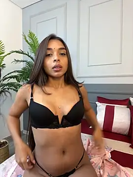 AnnyVega  online show from October 27, 9:30 pm