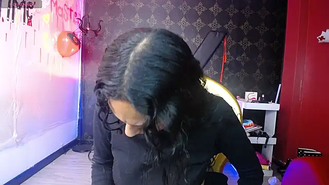 Snapshot of Sweettpleasure chatting on October 4, 1:20 pm Sweettpleasure online show from October 4, 1:20 pm