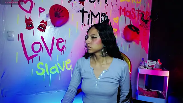 Snapshot of Sweettpleasure chatting on October 27, 1:26 pm Sweettpleasure online show from October 27, 1:26 pm