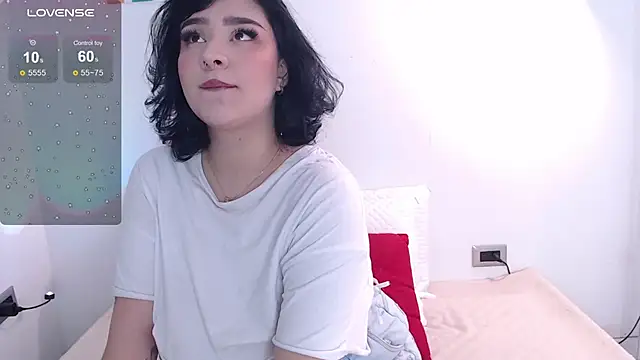 Annie Villaa online show from September 19, 4:07 pm