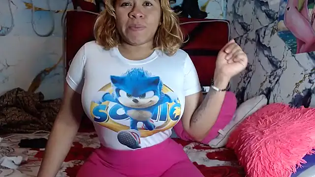 hot lady19 online show from November 20, 10:31 pm