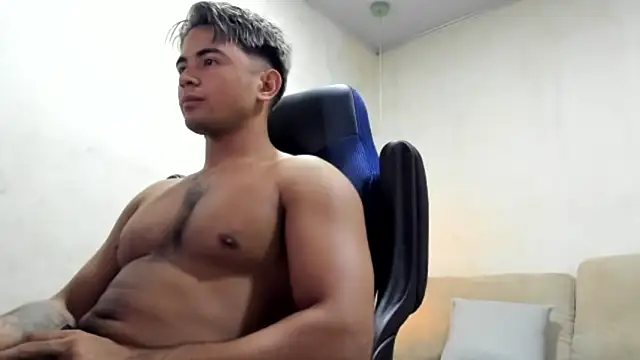 Snapshot of Bellion_grant chatting on September 23, 11:08 pm Bellion grant online show from September 23, 11:08 pm