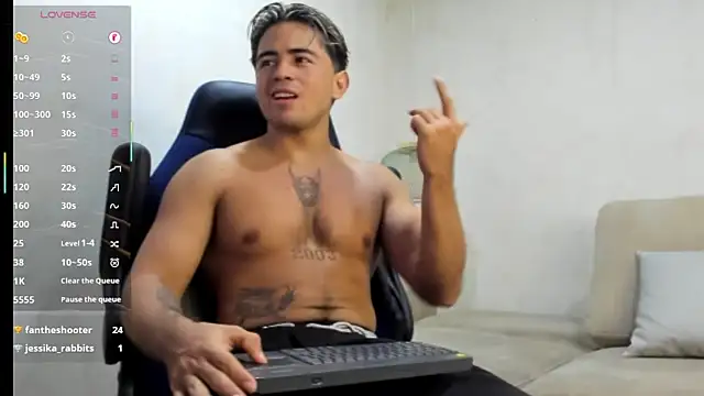 Snapshot of Bellion_grant chatting on October 9, 9:35 pm Bellion grant online show from October 9, 9:35 pm