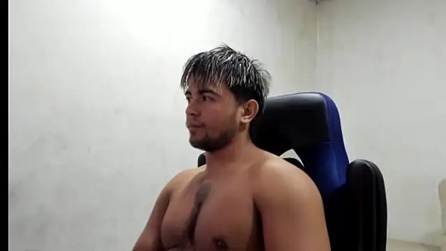 Snapshot of Bellion_grant chatting on October 20, 2:39 pm Bellion grant online show from October 20, 2:39 pm