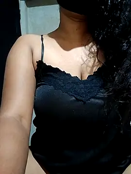 DiyaRoy49 online show from April 22, 8:54 pm